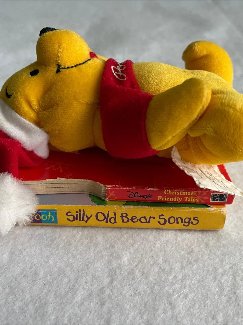 Winnie Pooh Books Set 2 Christmas Friendly Tales 1998 Silly Old Bear Songs 1997